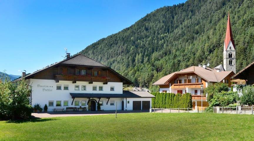 B&b per 2 persone, con Balcone e Terrazza nonché Giardino e Sauna sul Plan de Corones