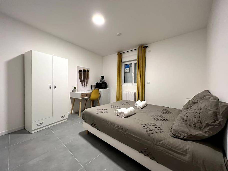 Holiday Home in Montereau-Fault-Yonne, Seine-et-Marne