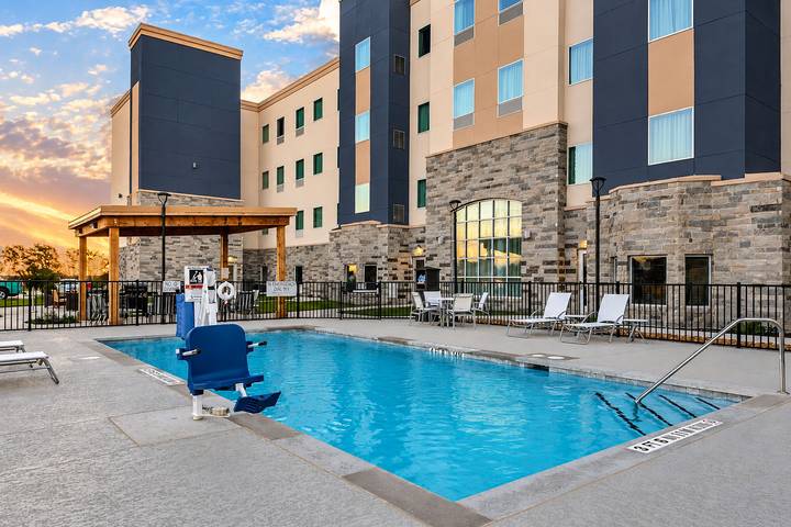 Hotel para 3 personas con piscina in Cedar Park, Texas