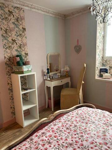 Location de vacances pour 2 personnes, avec piscine ainsi que terrasse et jardin à Couffy - 4