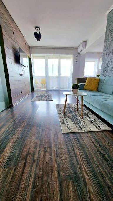 Appartement de vacances pour 3 personnes, avec vue ainsi que jardin et balcon, animaux acceptés