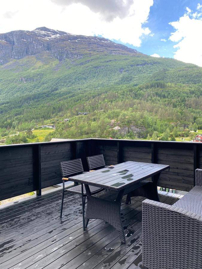 Hel leilighet, Tiritoppen Cabin in Stryn 