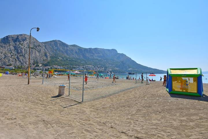 Ferienwohnung für 9 Personen, mit Terrasse und Ausblick in Omis - 4