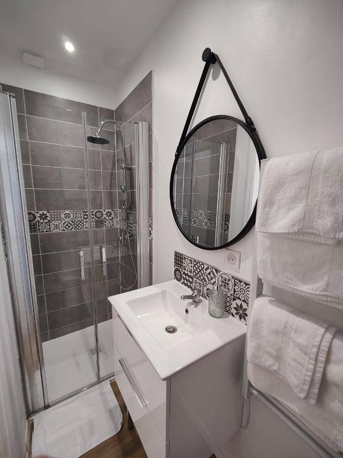 Appartement entier, One-Bedroom Apartment in Saint-Jean-d'Angély, Région de Saint-Jean-d'Angély