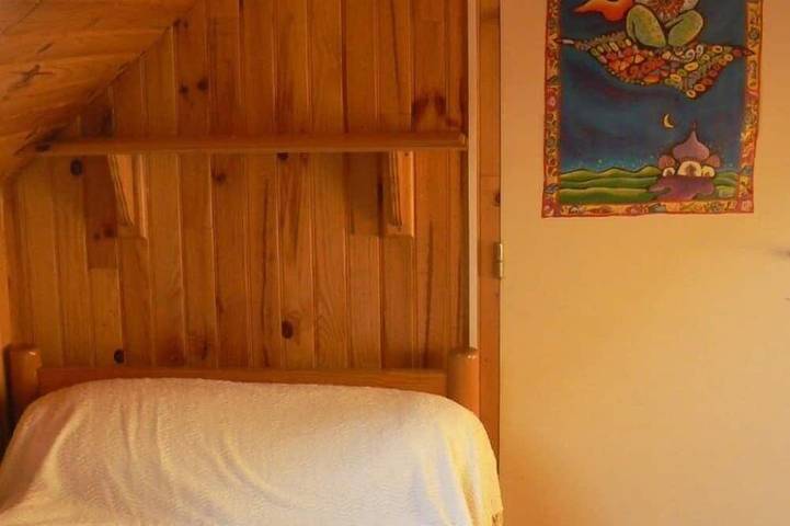 Gîte pour 6 personnes, avec terrasse et jardin à Picherande - 3