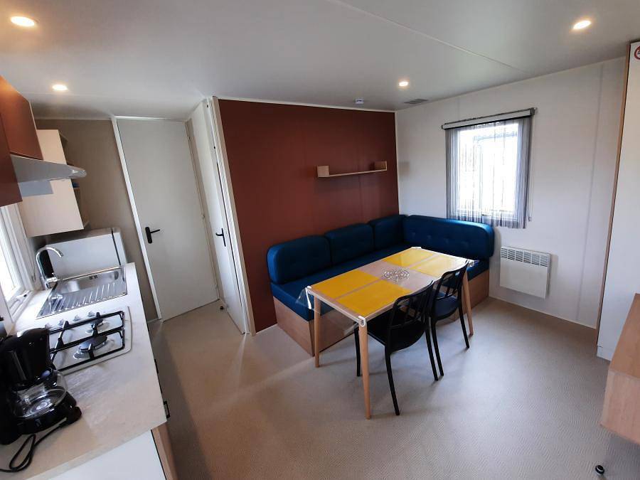 Camping du Littoral - Stacaravan 4 personen - Prestige - 28 m² - 2 slaapkamers in Ambon, Côte des Mégalithes