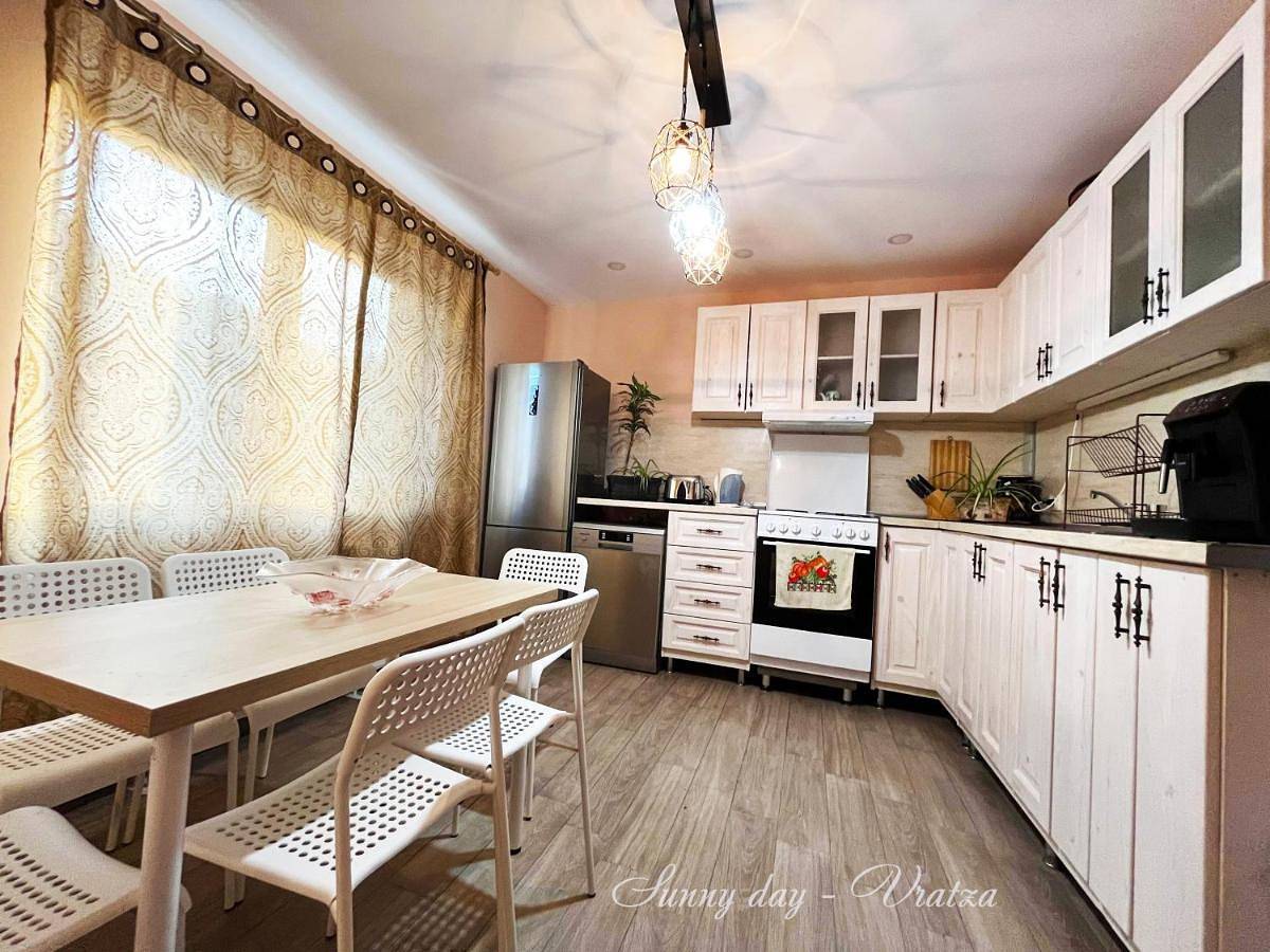 Appartement entier, Two-Bedroom Apartment in Vratsa, Balkan Mountains
