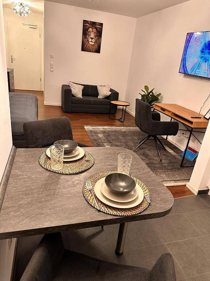 Appartement entier, Schöne Wohnung mit Terrasse in Herzogenaurach, Franconie