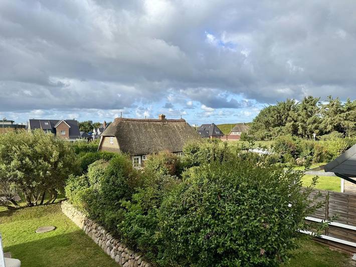 Ganze Wohnung, 2-Zimmer Whg. für 4 Personen mit Balkon, Stellplatz, WLAN. Haustier erlaubt. in Westerland, Sylt (Gemeinde)