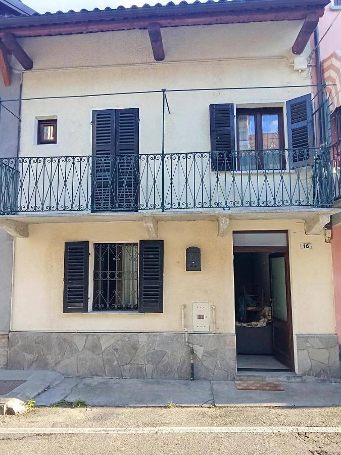 Appartamento per 7 persone, con Balcone a Nizza Monferrato