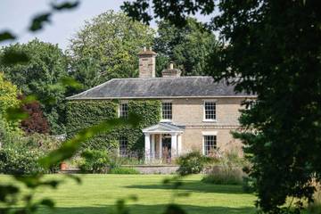 Cottage for 15 People in Hockham, Norfolk, Photo 3