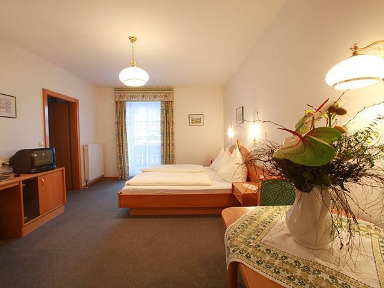 Hotel garni Weberhäusl in Salzkammergut-Berge, Strobl