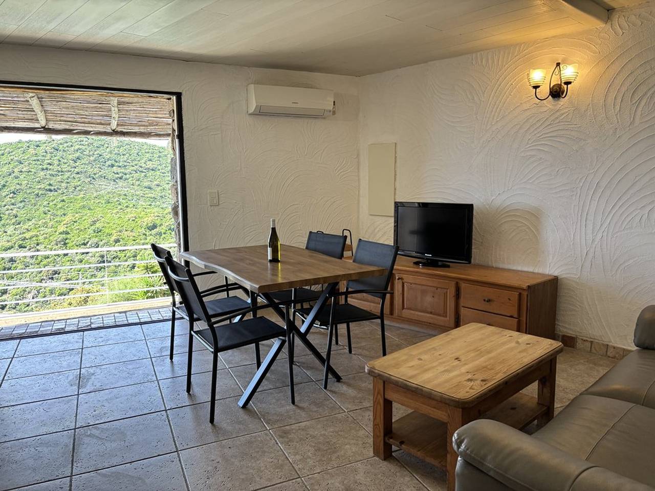 Appartement entier, Appartement F3 avec Piscine et Vue Mer à Fautéa in Fautea, Conca