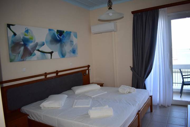 Hôtel pour 2 personnes, avec vue et terrasse dans Palaia Epidavros - 2