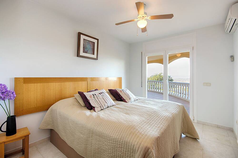 Elegant Albera House with pool, terrace and exceptional views in Palau-saverdera, Upper Empordà