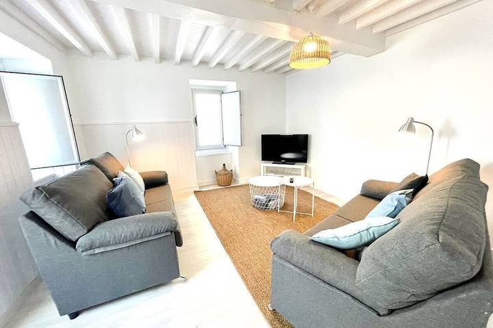 Maison de vacances pour 8 personnes, avec Balcon et Jardin à Mañón