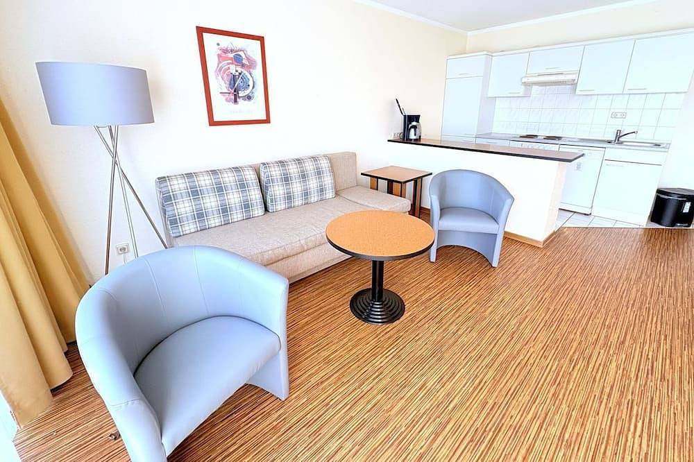 Ganze Wohnung, Boddenhof Apartment 46 - ebenerdig, tierfreundlich - Ferienwohnung 46 – Helles in Buschvitz, Bergen auf Rügen und Umgebung