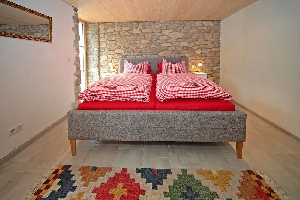 Exklusives Ferienhaus mit Sauna im Grünen in Simonswald, Südschwarzwald