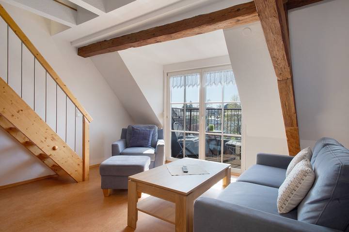 Ferienwohnung für 4 Personen, mit Balkon und Garten sowie Seeblick in Kressbronn am Bodensee