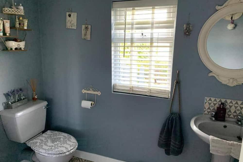 Country Cosy Cottage  in County Cavan