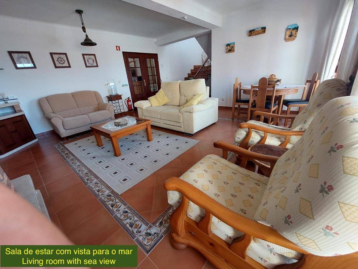 Four-Bedroom House in Porto Covo, Costa Alentejana