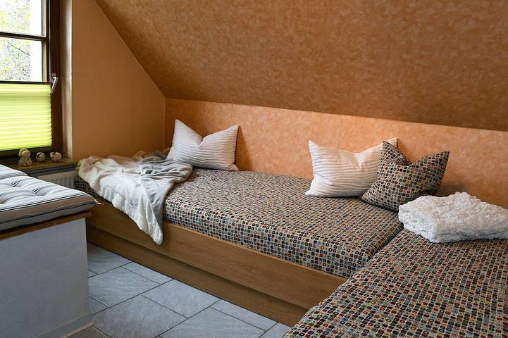 Ferienhaus für 5 Personen, mit Garten und Sauna sowie Balkon, mit Haustier in Sachsen - 4