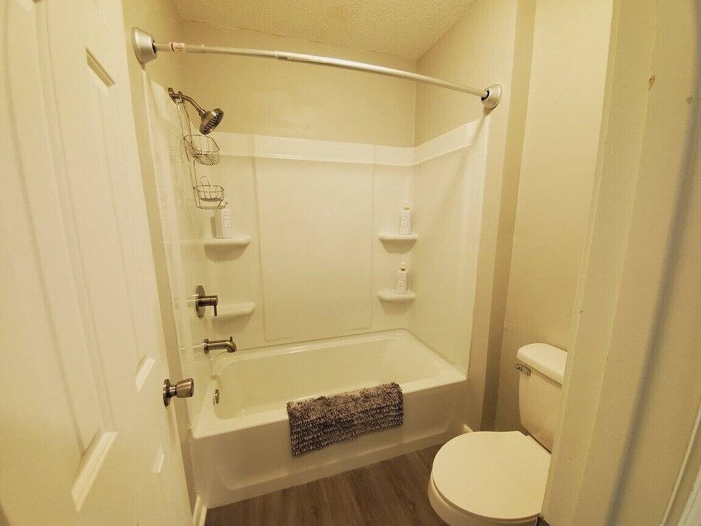 Modern Designer Townhouse | Ideal for Long Term Executive Stays in Jackson, Hinds County