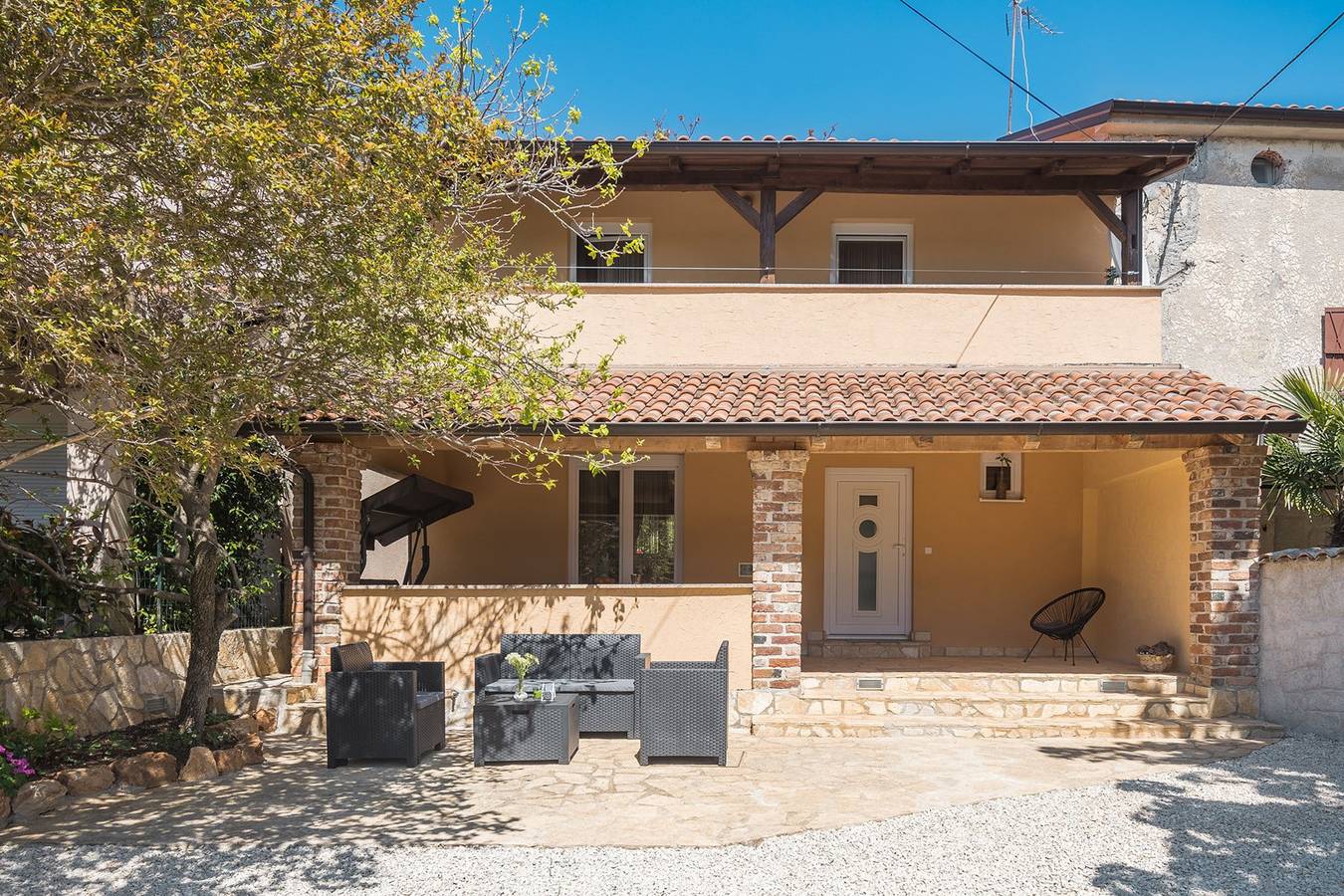 Villa für 5 Personen mit Garten in Kosinozici, Porec und Umgebung