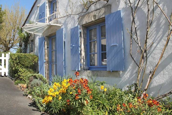 Location de vacances pour 5 personnes, avec vue et jardin, animaux acceptés dans Saint-Gelais