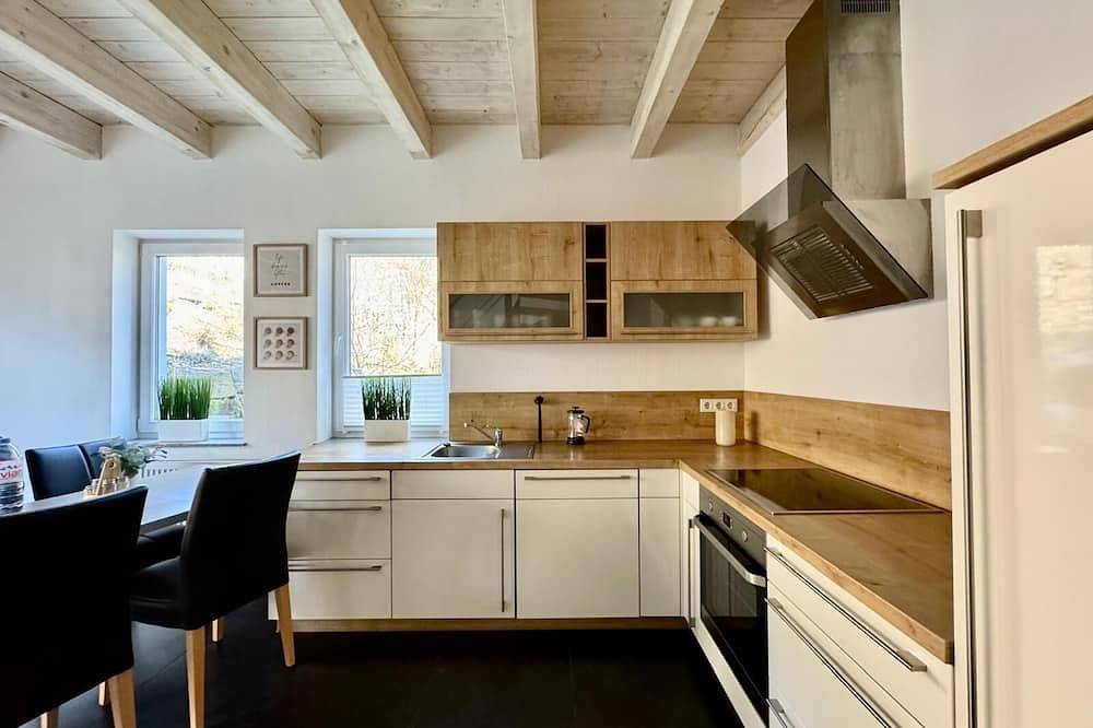 Ganze Wohnung, Natur vor der Tür. Modernes Wohnen im Grünen. in Zella-Mehlis, Rennsteig