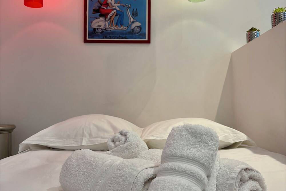 Apartamento entero, Casa Blum #2 - Studio climatisé, à 2 pas de la gare in Brive-la-Gaillarde, Brive-la-Gaillarde region