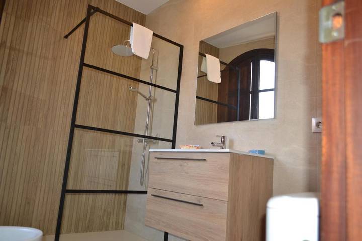 Chalet para 8 personas, con terraza en Córdoba - 3