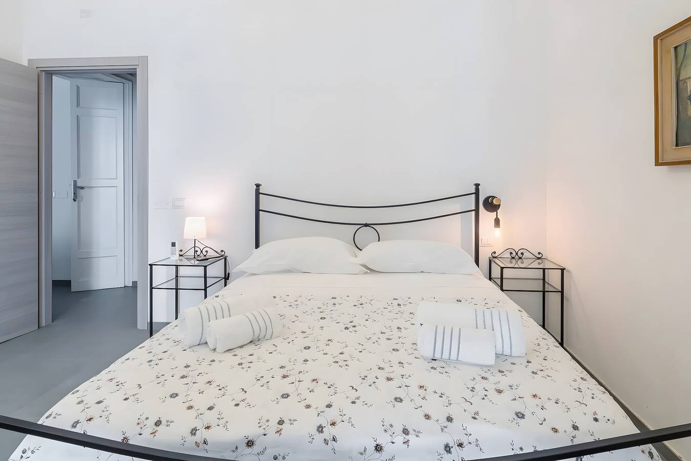 Room 'Al 214 - Double' with Balcony, Wi-Fi and Air Conditioning in Ragusa, Ragusa Province