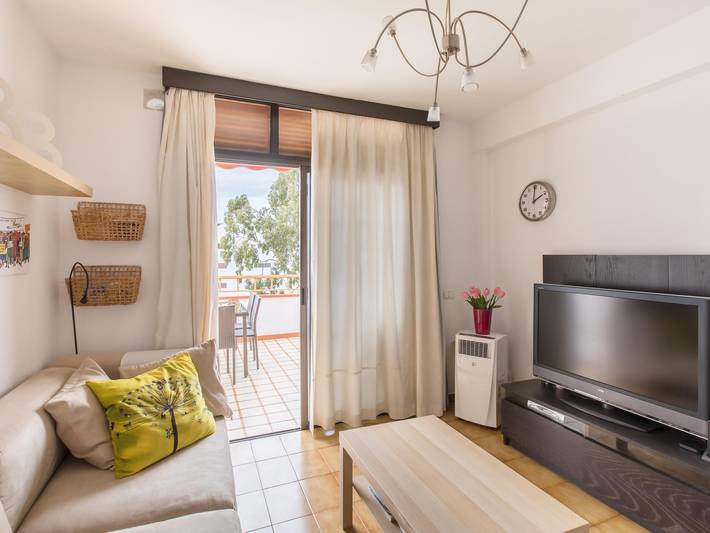 Ferienwohnung für 2 Personen, mit Balkon und Meerblick sowie Pool in Playa de las Américas - 2