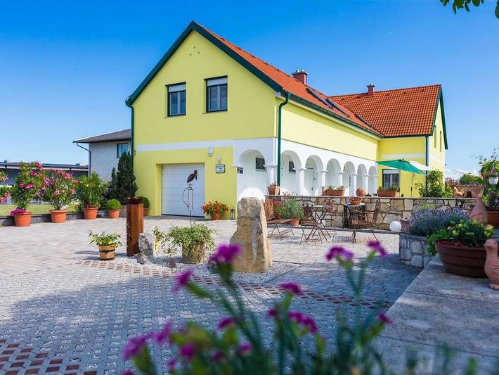 Ferienhaus für 4 Personen, mit Pool im Burgenland