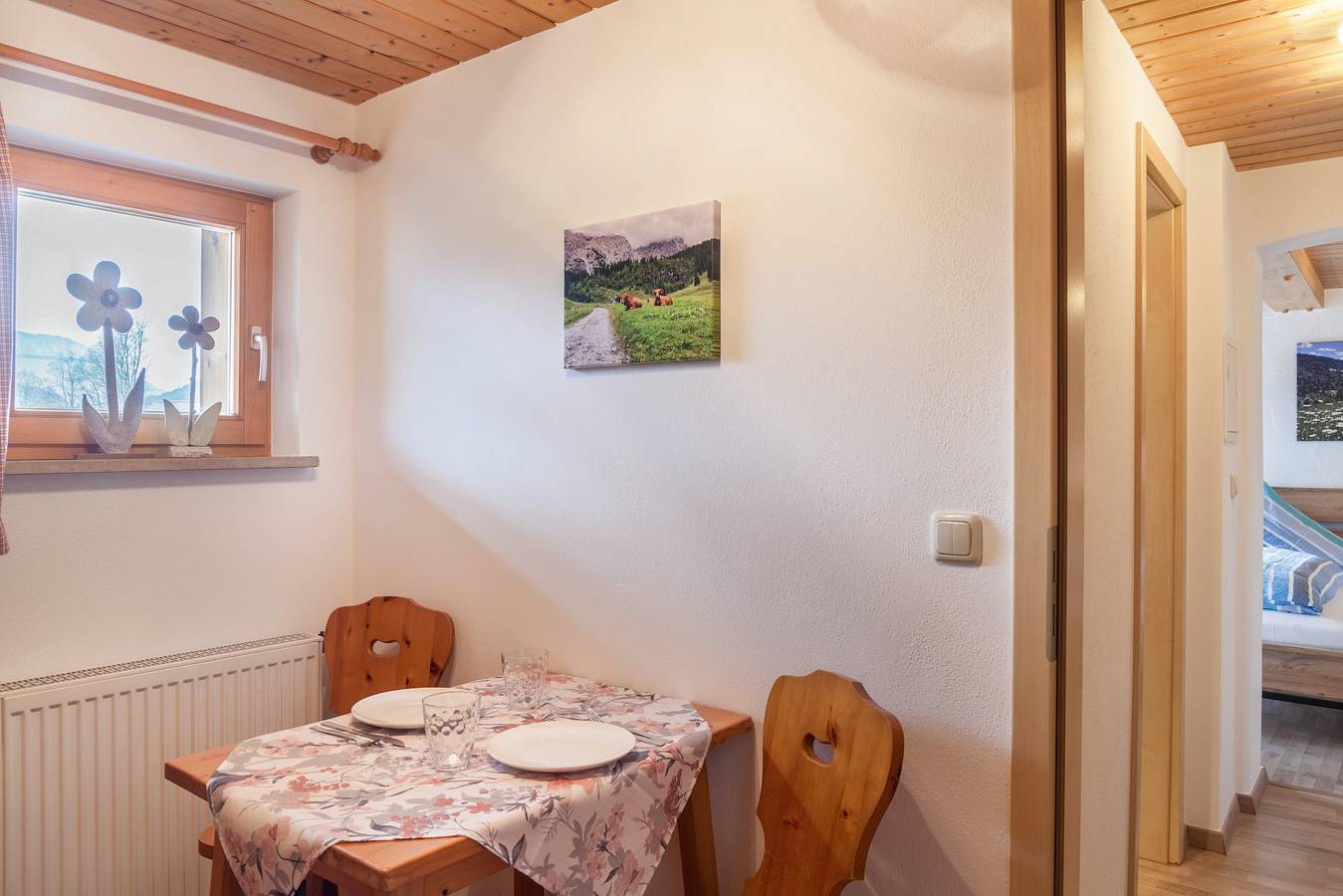 Appartement 'Haus Niklos - Wank' met uitzicht op de bergen, tuin & Wi-Fi, foto 11