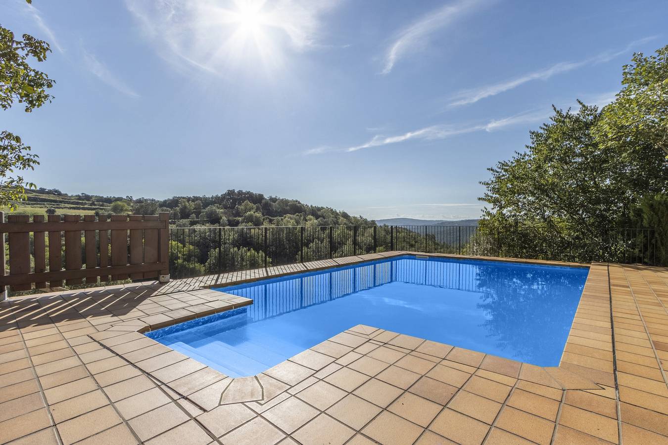 Ferienhaus 'Mas Vilardaga' mit Bergblick, Wi-Fi und Klimaanlage in la Baronia de Rialb, Noguera