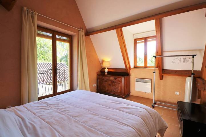 Location de vacances pour 4 personnes, avec jardin et terrasse à Marnac - 3