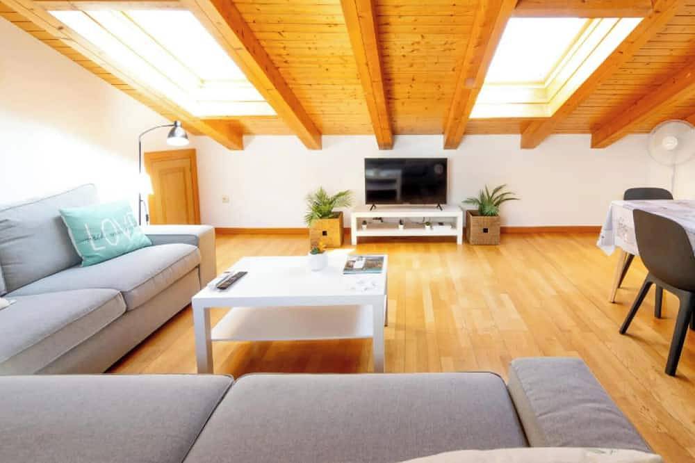 Ganze Wohnung, Beautiful penthouse with the essence of Soria in Soria, Soria Provinz