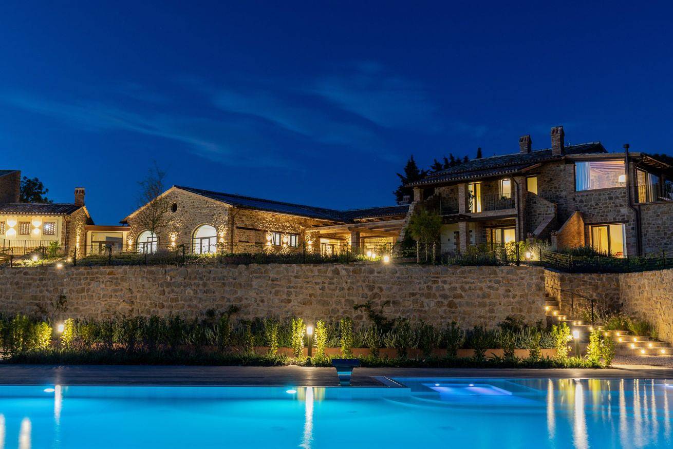 Villa Antica Dimora intera struttura in Deruta, Province de Pérouse