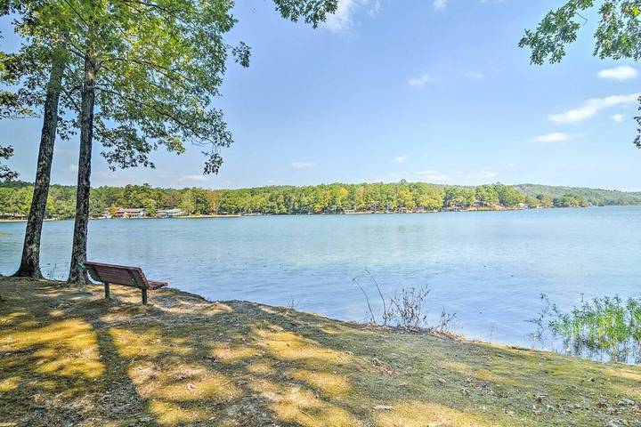 Vacation rental for 6 people, with balcony and pool in Lake Hamilton