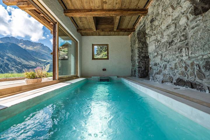Location de vacances pour 14 personnes, avec Balcon et Jacuzzi ainsi que Jardin et Bassin pour enfant à Arabba