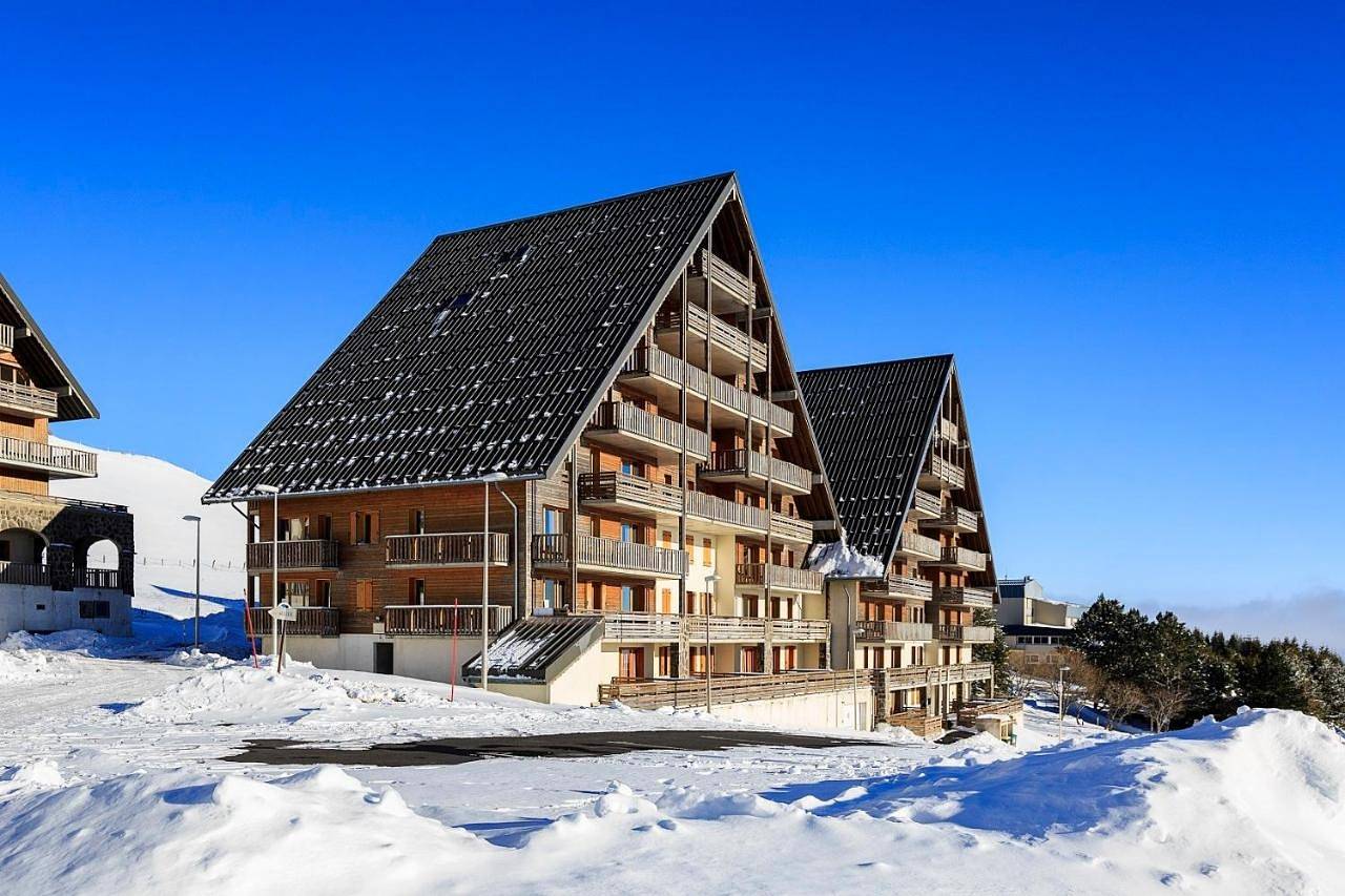 Standard Apartment North View in Super Besse, Besse-et-Saint-Anastaise