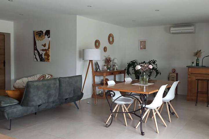 Location de vacances pour 4 personnes, avec jardin et terrasse à Courthézon - 3