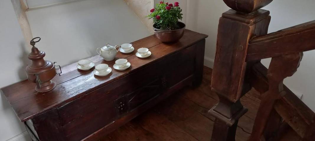 Location de vacances pour 5 personnes, avec terrasse et jardin ainsi que piscine et vue, animaux acceptés à Saint-Léonard-de-Noblat - 4