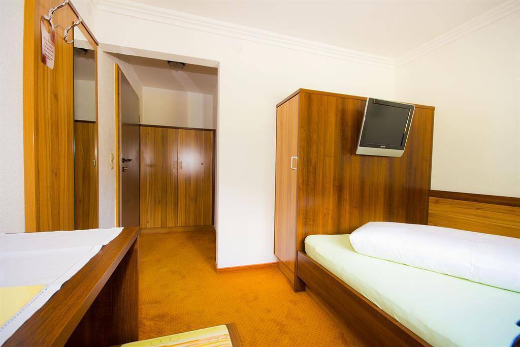 Ganze Ferienwohnung, Einzelzimmer, ab 4 Nächte in Rechenau, Sölden (Österreich)