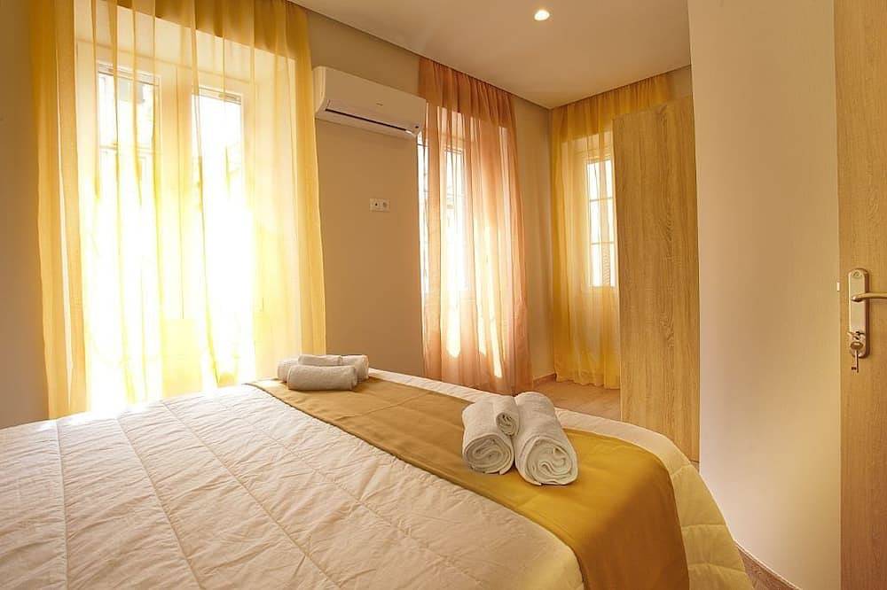 Appartamento intero, Liston Plaza Suite - renovated apartment in the heart of Corfu Old Town in Corfù (città), Corfù