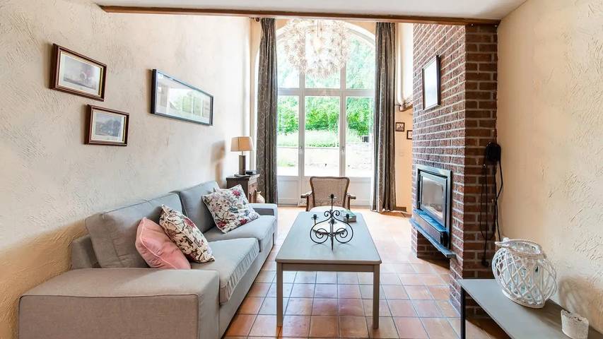 Gîte pour 5 personnes, avec jardin dans Grand Halleux