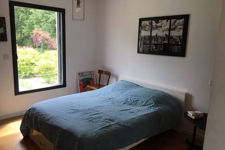 Location de vacances pour 8 personnes, avec jardin et terrasse, animaux acceptés à Saint-Cannat - 4