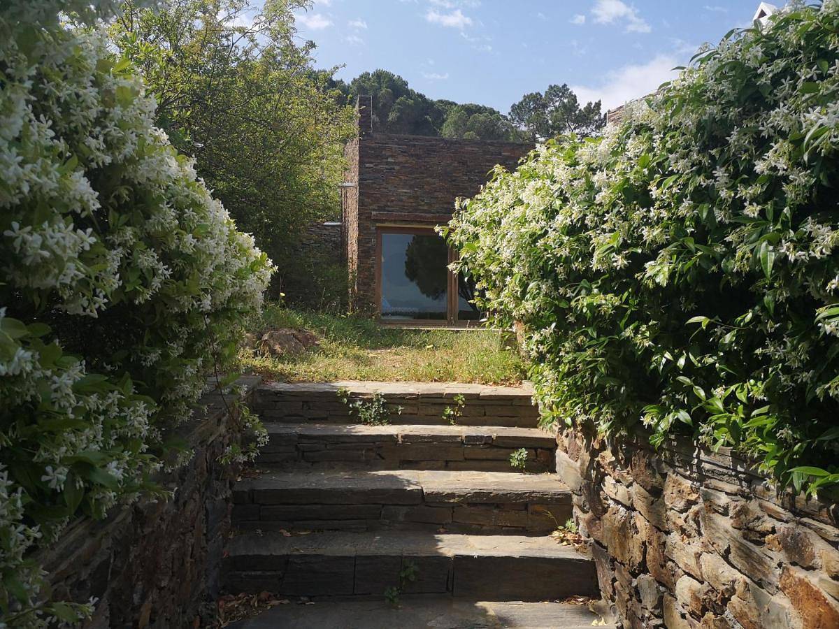 Double Room with Sea View in la Selva de Mar, Oberampurien